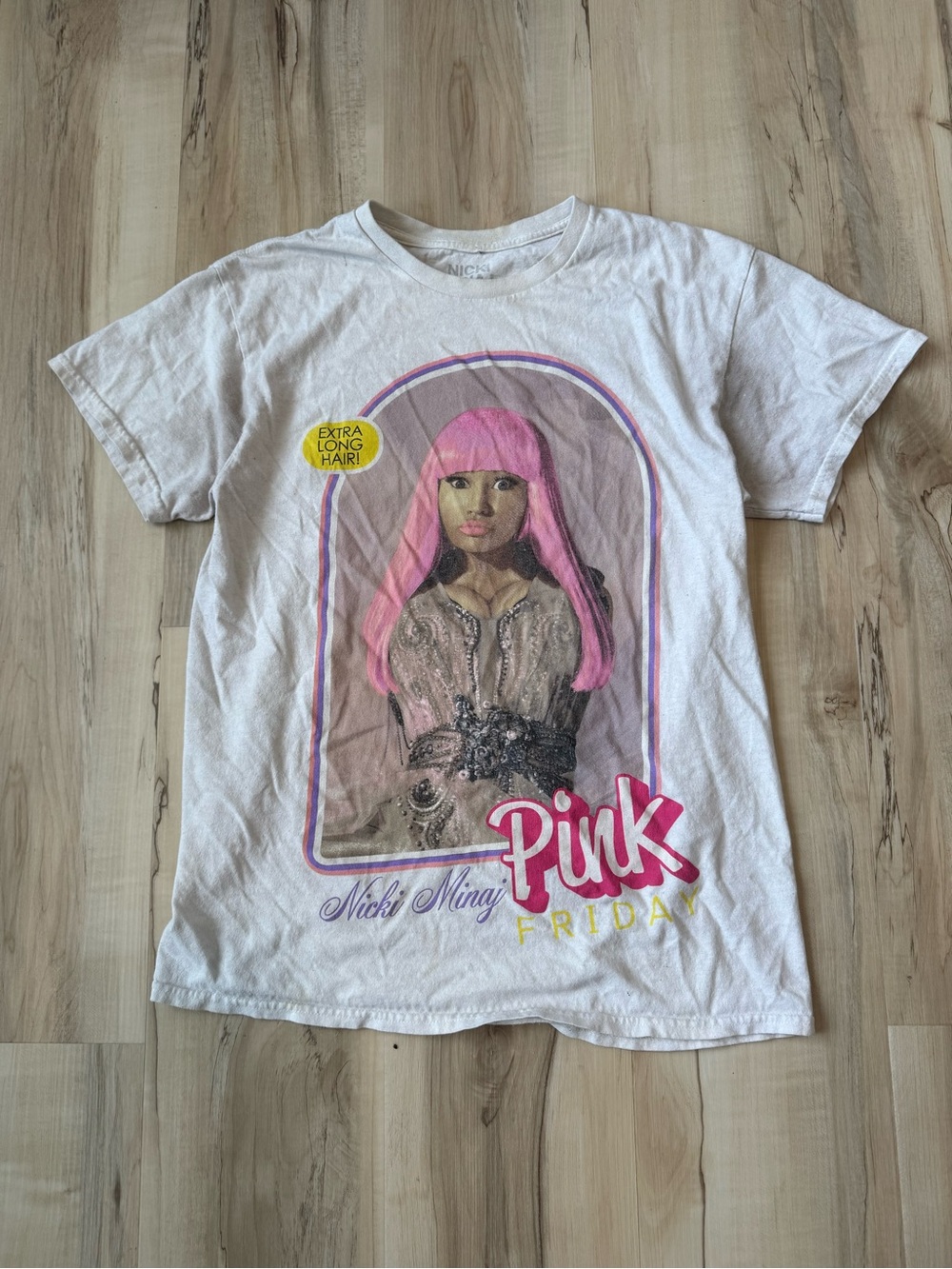 Nicki Minaj White T‑Shirt with Pink Graphic